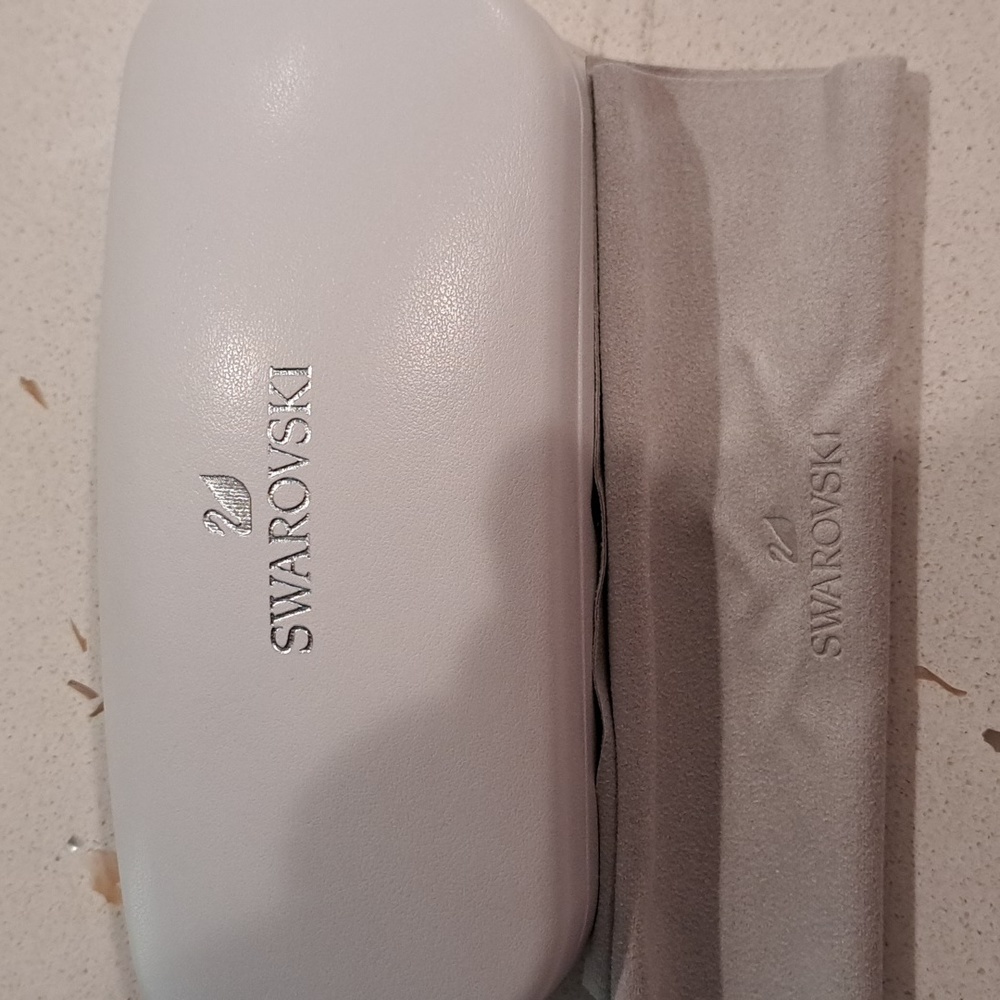 NWT Swarovski Sunglasses - Picture 10 of 14